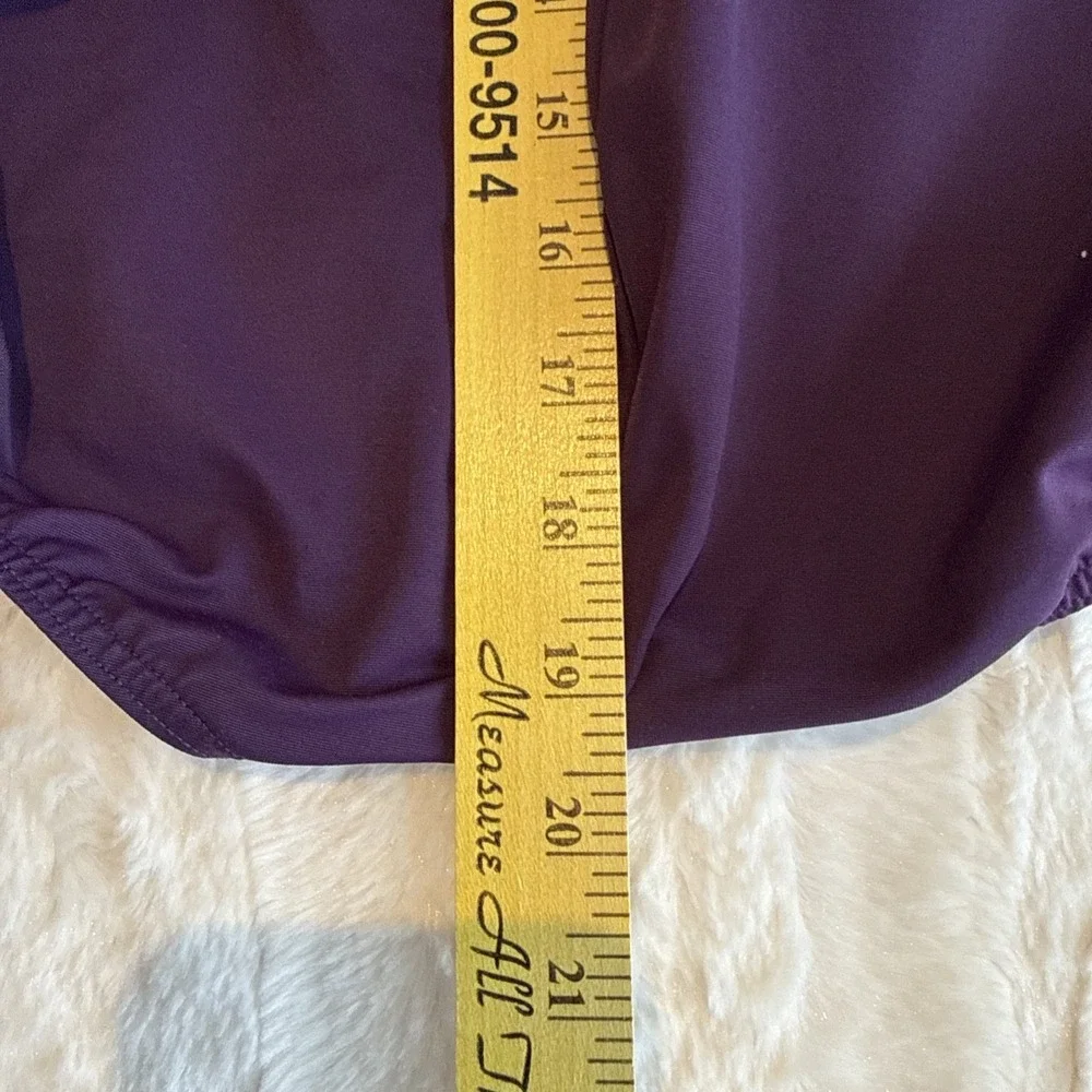 Lands End Swimsuit Women 18 DD Purple Slimming One Piece Built In Bra Vacation